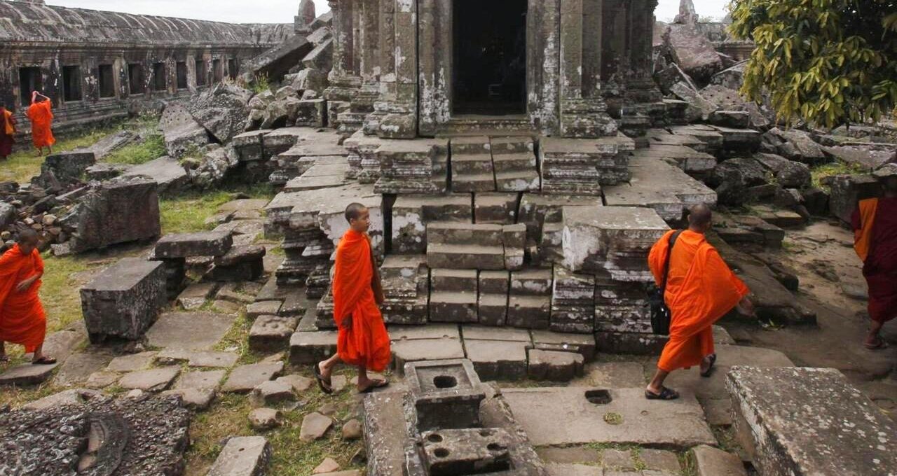 Thailandia e Cambogia: sulla superficie di un conflitto lungo secoli