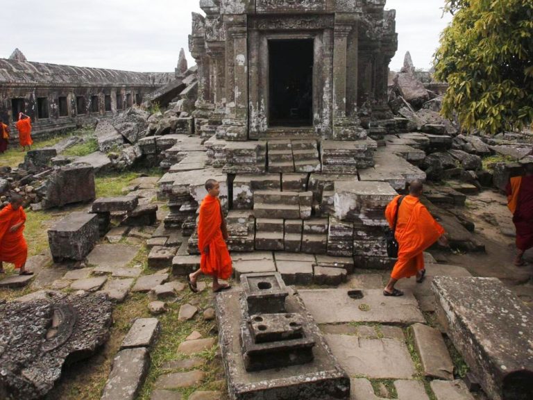 Thailandia e Cambogia: sulla superficie di un conflitto lungo secoli